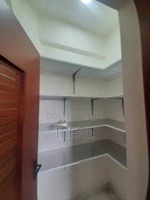 3bdrm Apartment in Aimaitia Parklands for rent